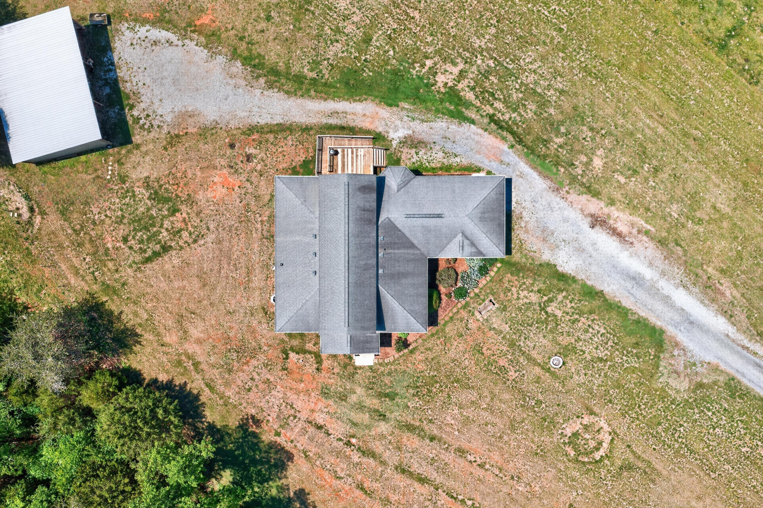 1633 Pilot Mountain Road Moneta, VA 24121 - Photo 75 of 103 Aerial (Roof)