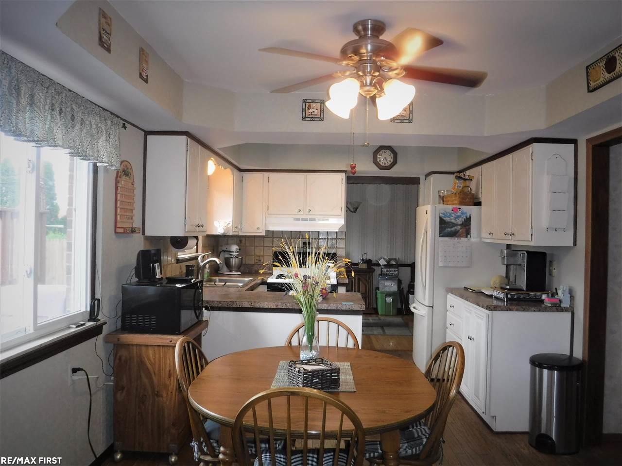 3827 Common Road Warren, MI 48092 - Photo 9 of 25 Gallery Image 9
