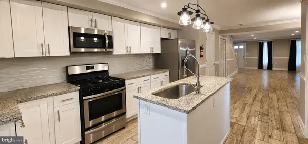 $2,500 | 2217 14th Street Southeast, Washington, DC 20020