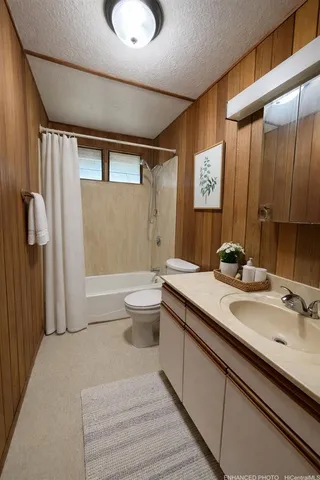 $999,500 | 84-658 Lahaina Street, Waianae, HI 96792