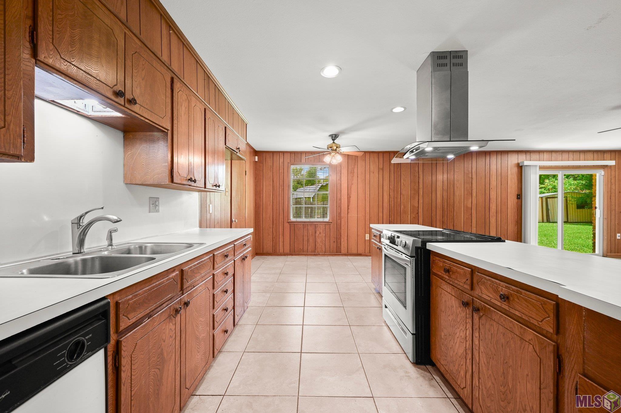 10460 Barbara Street Baton Rouge, LA 70815 - Photo 7 of 19 Gallery Image 7