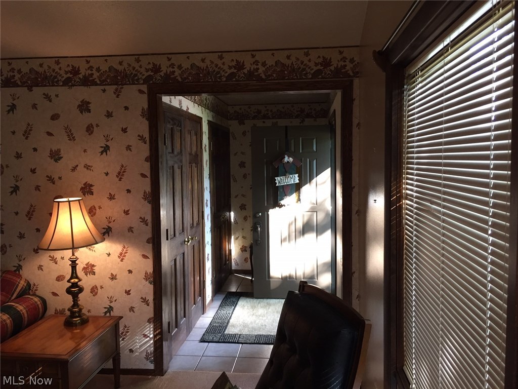 4209 Mill Trace Road Youngstown, OH 44511 - Photo 4 of 6 Gallery Image 4