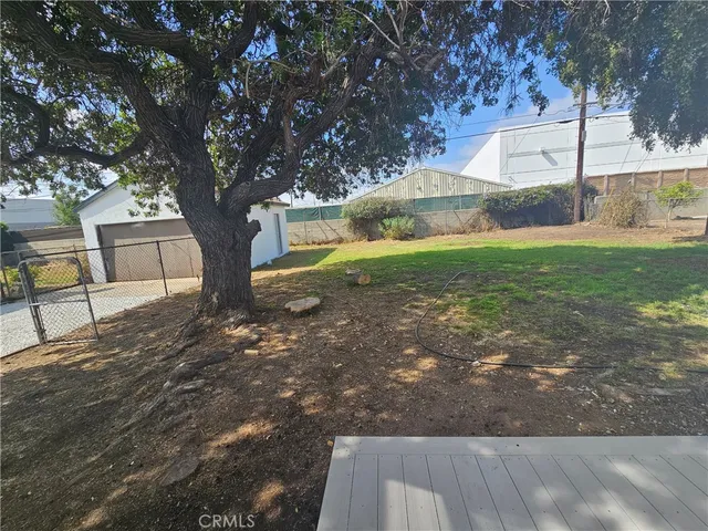 $790,000 | 15603-15603 South Tarrant Avenue, Compton, CA 90220