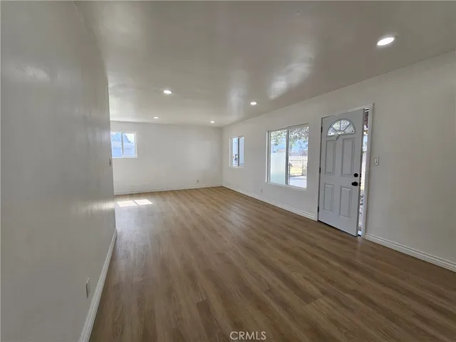 $790,000 | 15603-15603 South Tarrant Avenue, Compton, CA 90220