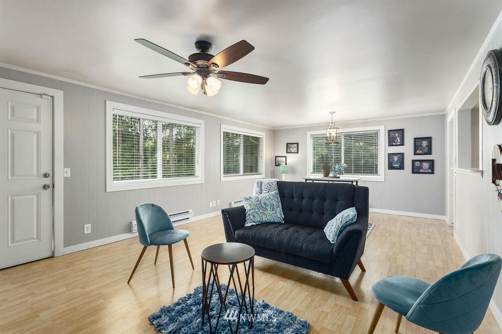 4205 Robinson Road Northeast Bremerton, WA 98310 - Photo 5 of 22 Gallery Image 5