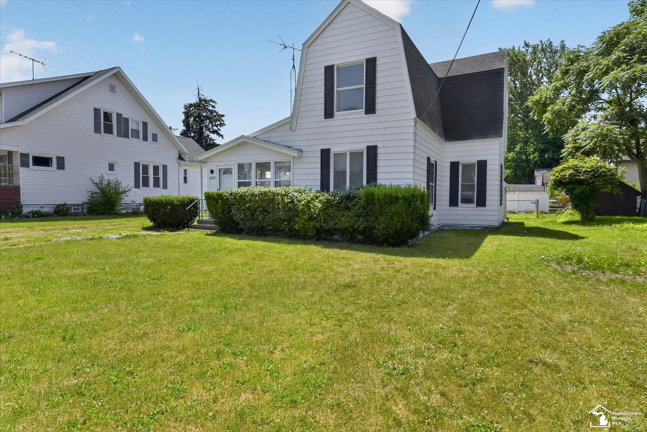 8257 Ida West Road Ida, MI 48140 - Photo 5 of 42 Gallery Image 5