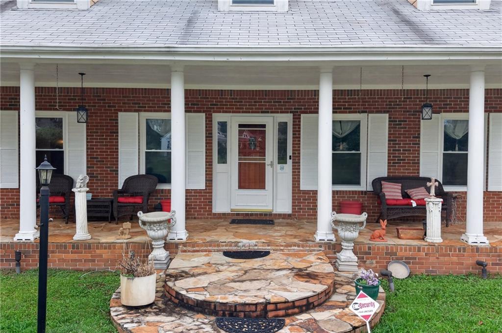 1378 Amber Stapp Studdard Road Social Circle, GA 30025 - Photo 4 of 89
