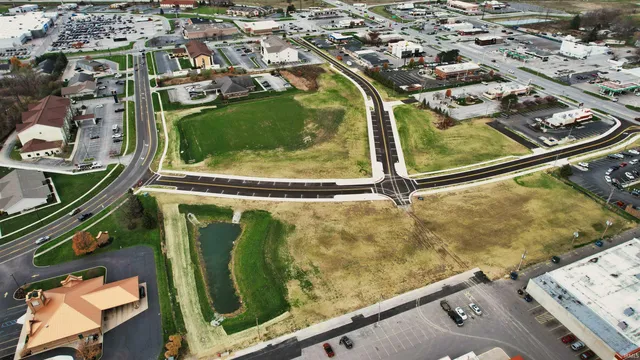 $580,000 | 1100 West Seventh Street, Auburn, IN 46706