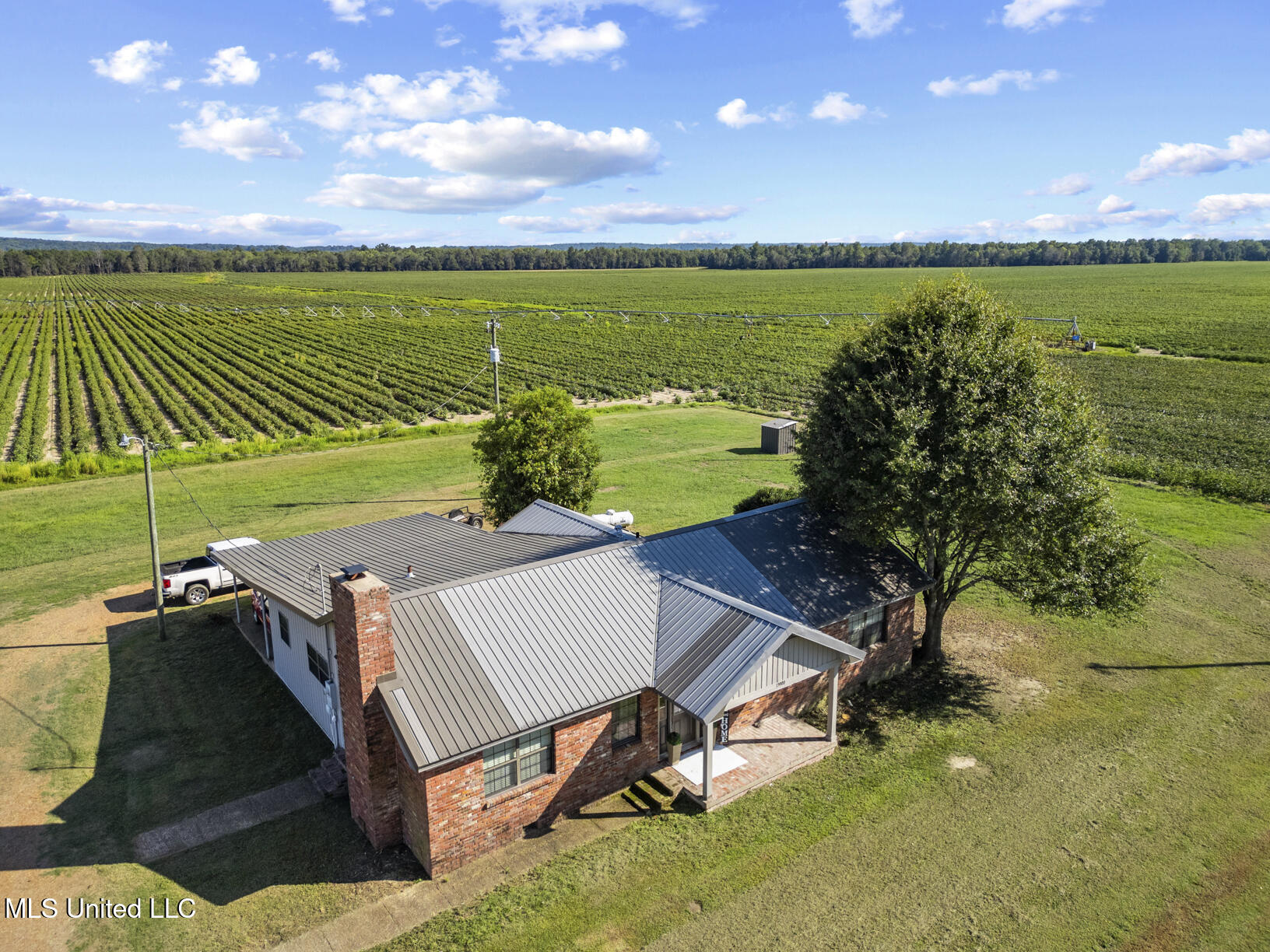 13900 Eagle Bend Road Yazoo City, MS 39194 - Photo 1 of 27 13900 Eagle Bend drone-1