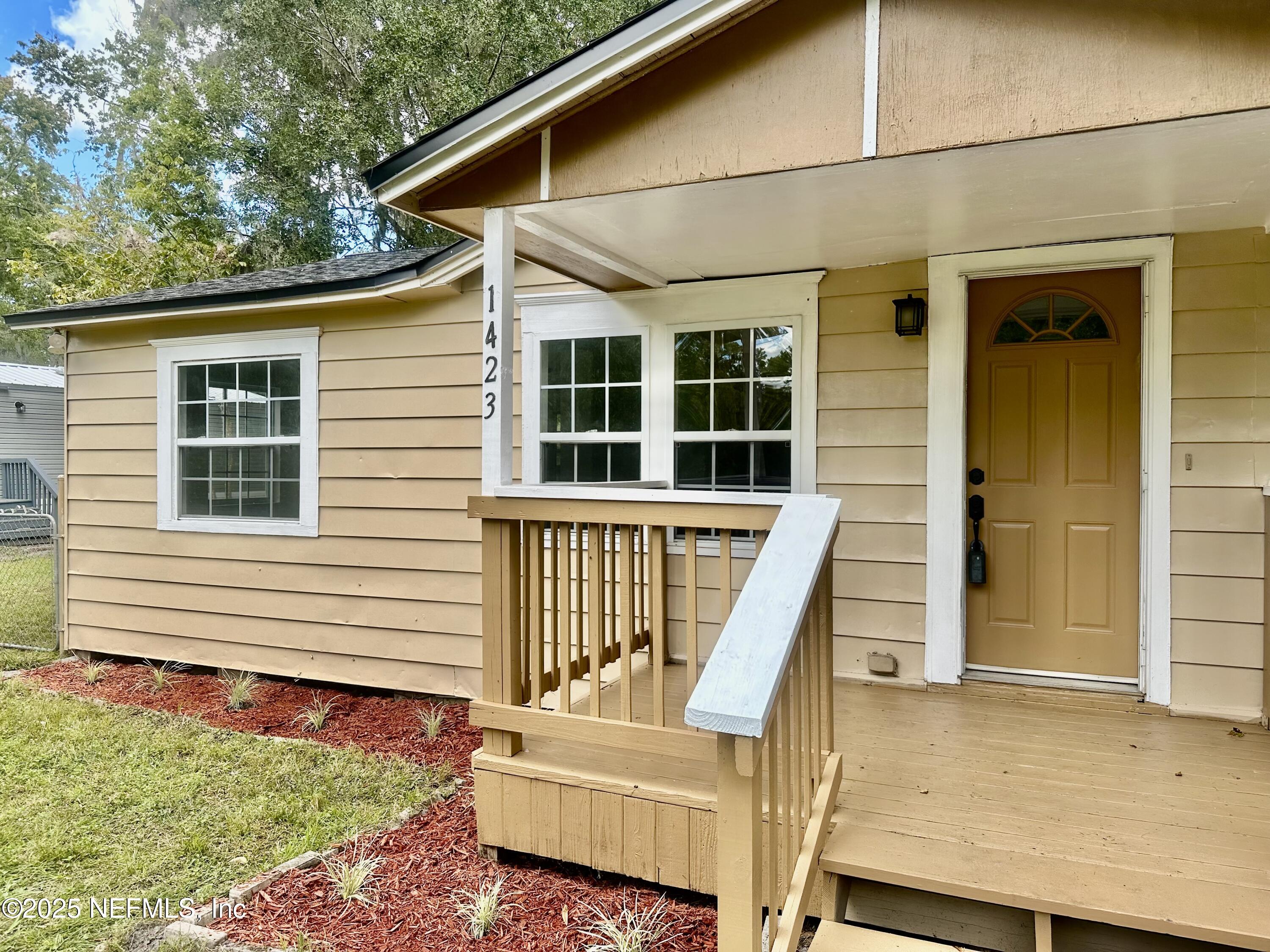 1423 Jones Road Jacksonville, FL 32220 - Photo 16 of 16 IMG_7230