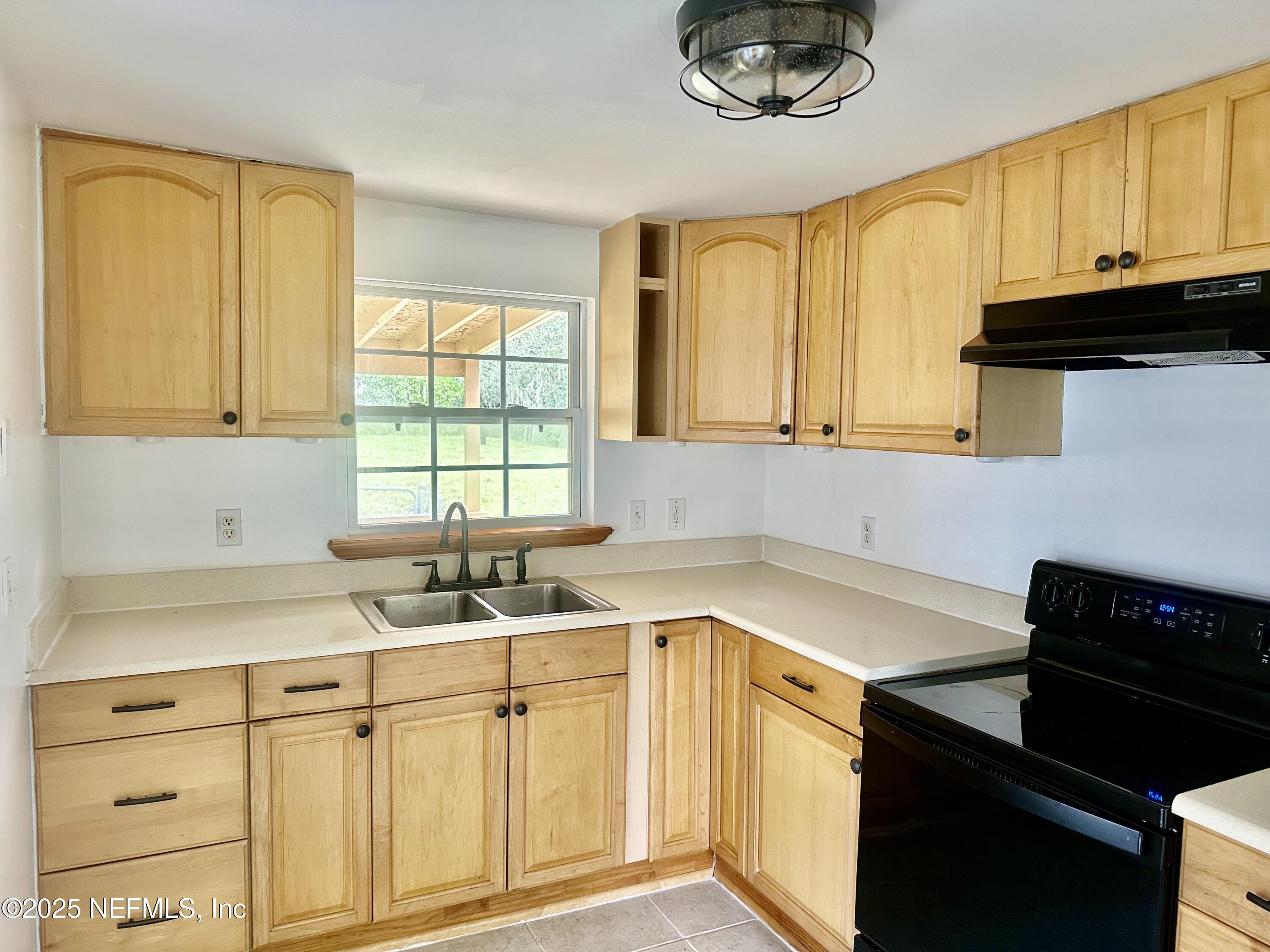 1423 Jones Road Jacksonville, FL 32220 - Photo 2 of 16 IMG_7205
