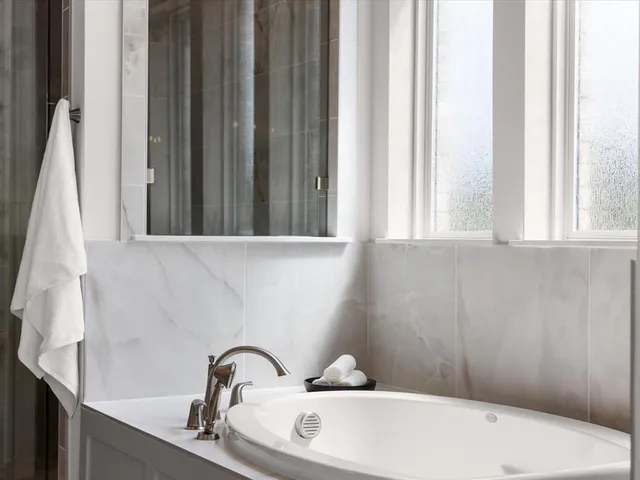 $1,029,000 | 7104 Prairie Ridge Road, Argyle, TX 76226