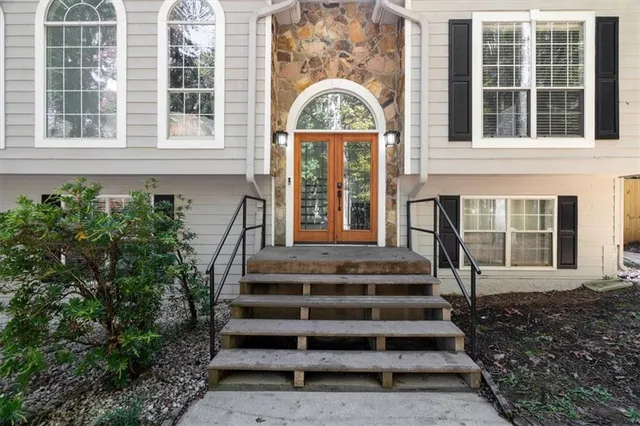 a view of an entryway with a fan