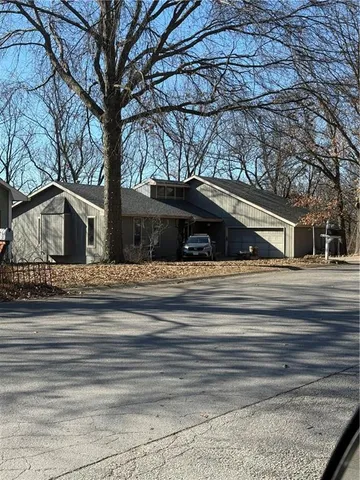 $280,000 | 1028 Walnut Lane, Warrensburg, MO 64093