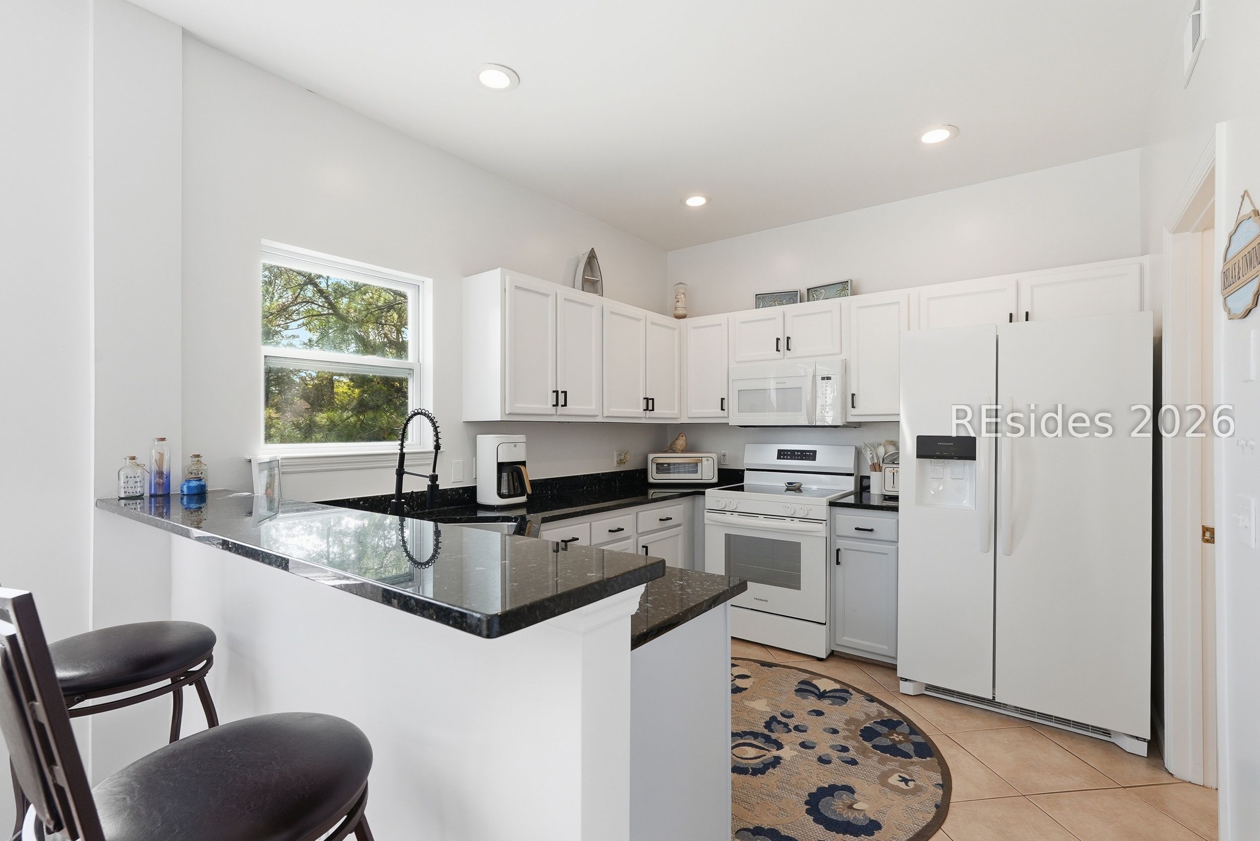 10 Pine Burr Road East, Unit 5 Hilton Head Island, SC 29926 - Photo 9 of 38