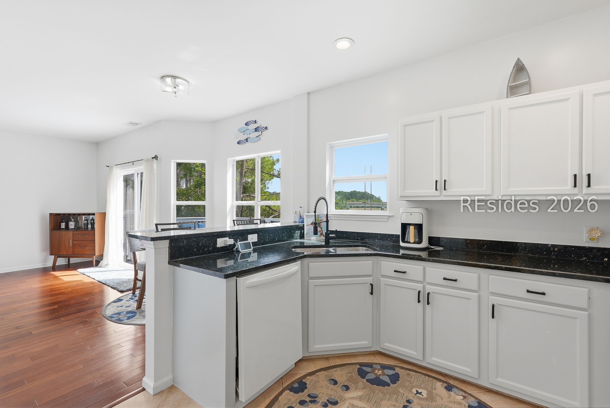 10 Pine Burr Road East, Unit 5 Hilton Head Island, SC 29926 - Photo 10 of 38