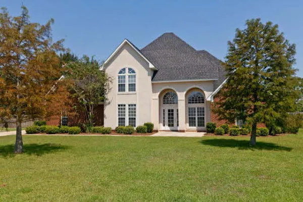 $2,000 | 25587 Ravenwood Circle, Daphne, AL 36526