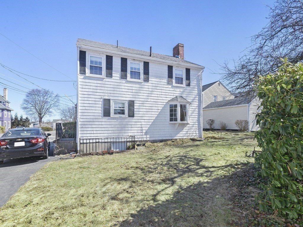 29 Magnolia Road Milton, MA 02186 - Photo 12 of 18
