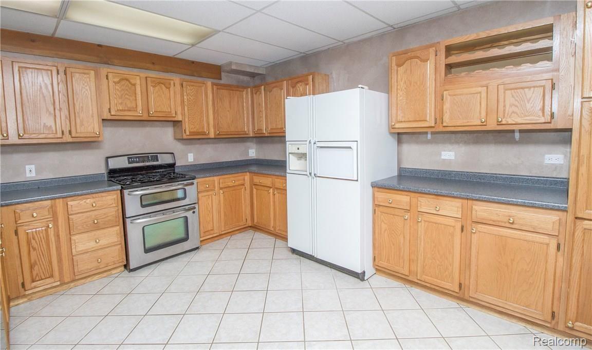 2447 Hadley Road Lapeer, MI 48446 - Photo 40 of 57 Basement7.jpg