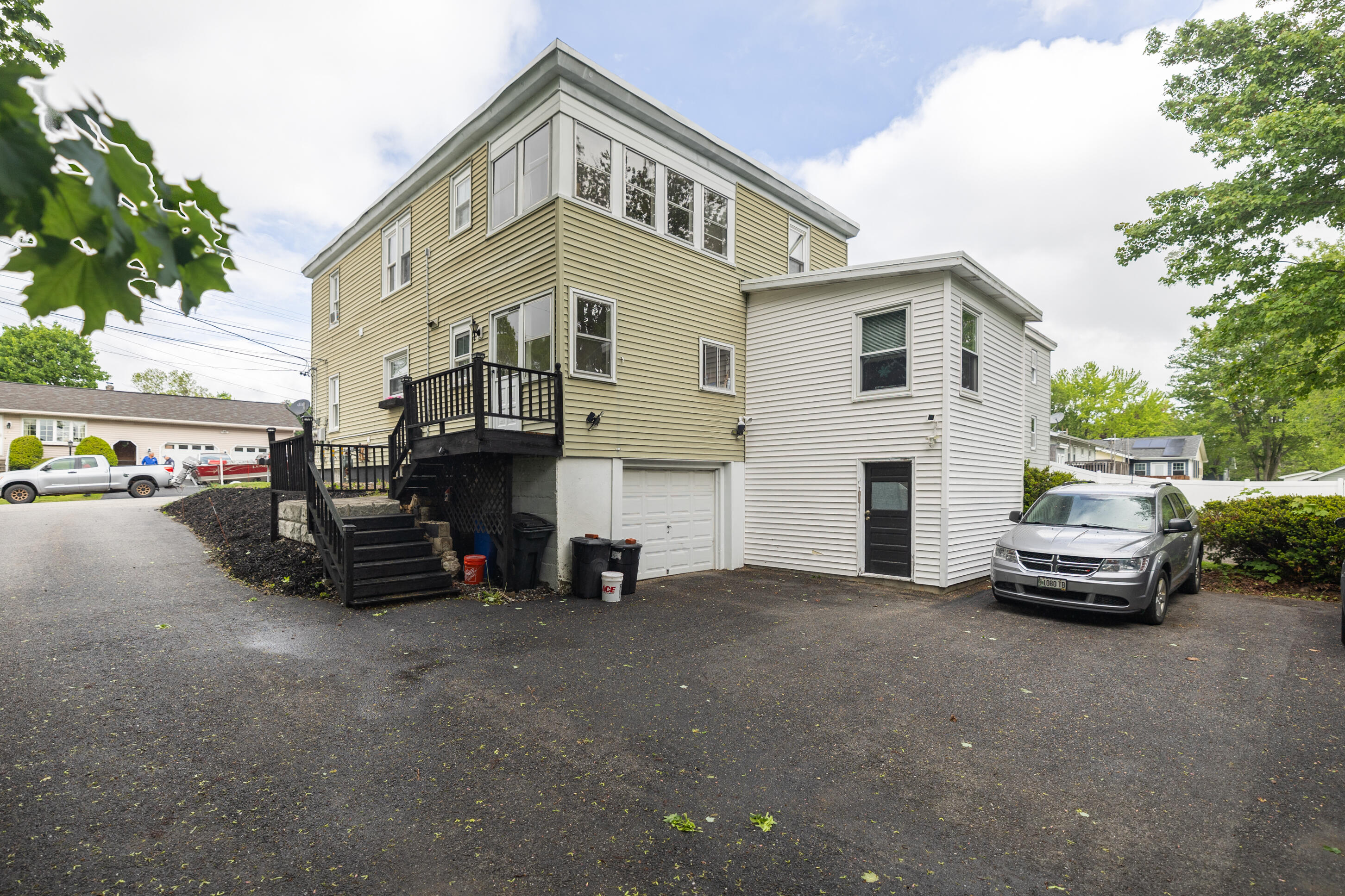 57 Eustis Street Lewiston, ME 04240 - Photo 4 of 35 IMG_3447-HDR