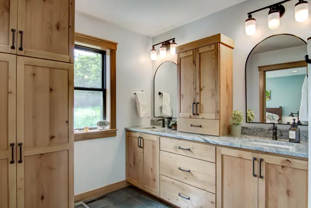 $563,500 | N5144 558th Street, Menomonie, WI 54751