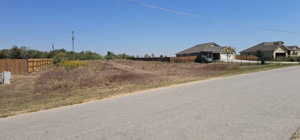 169 El Rey Drive Kyle, TX 78640 - Photo 10 of 10 View of asphalt street