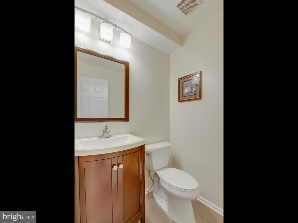 13925 Riding Loop Drive North Potomac, MD 20878 - Photo 13 of 50 Gallery Image 13