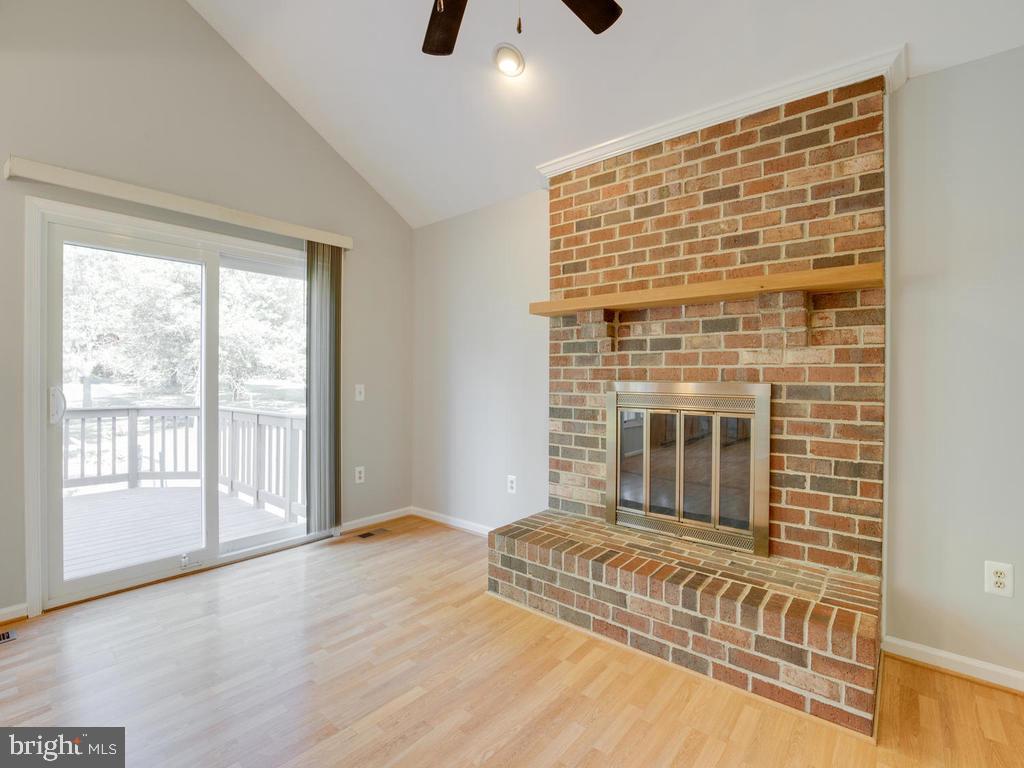 13925 Riding Loop Drive North Potomac, MD 20878 - Photo 21 of 50 Gallery Image 21