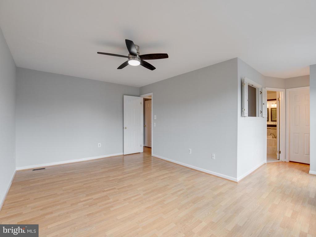 13925 Riding Loop Drive North Potomac, MD 20878 - Photo 25 of 50 Gallery Image 25