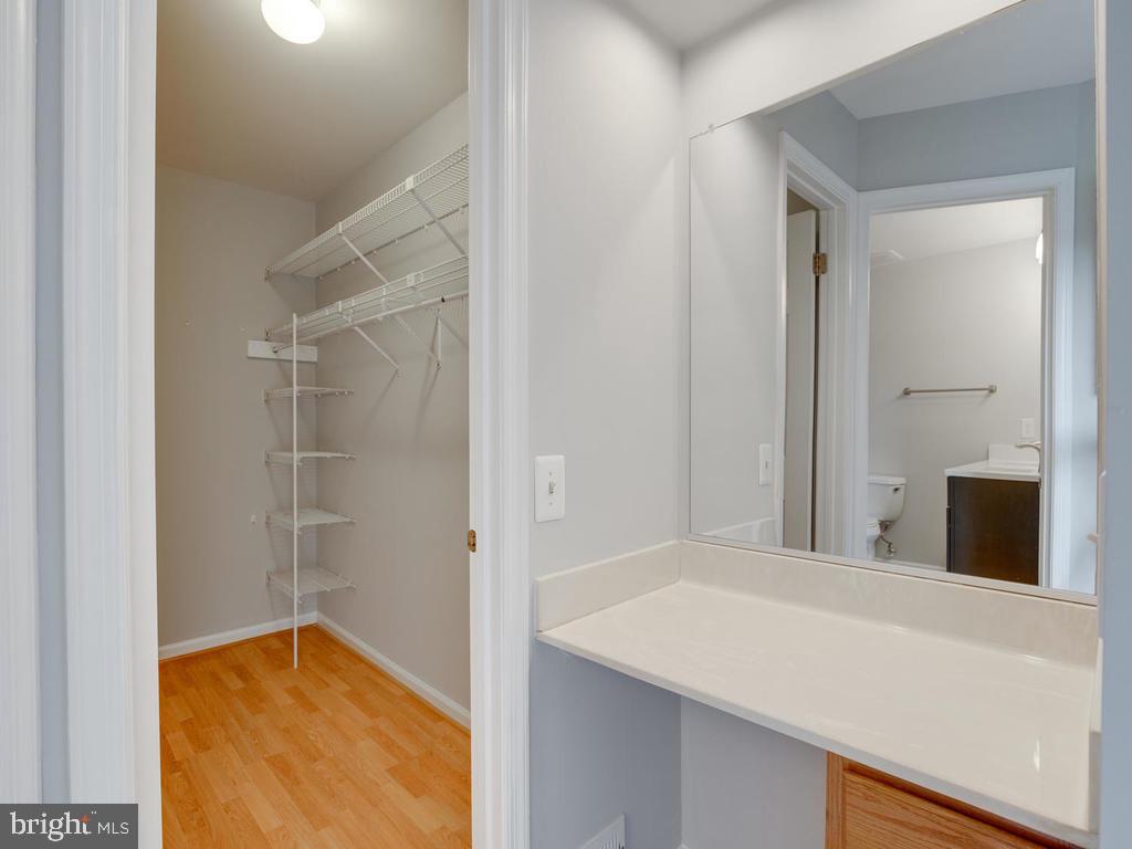 13925 Riding Loop Drive North Potomac, MD 20878 - Photo 26 of 50 Gallery Image 26