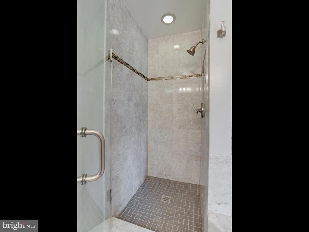 13925 Riding Loop Drive North Potomac, MD 20878 - Photo 31 of 50 Gallery Image 31