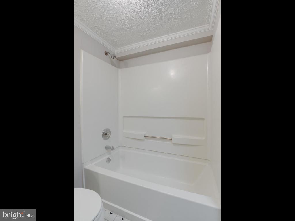 13925 Riding Loop Drive North Potomac, MD 20878 - Photo 43 of 50 Gallery Image 43