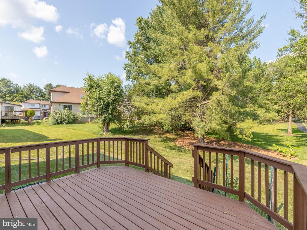 13925 Riding Loop Drive North Potomac, MD 20878 - Photo 46 of 50 Gallery Image 46
