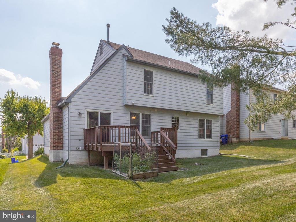 13925 Riding Loop Drive North Potomac, MD 20878 - Photo 49 of 50 Gallery Image 49