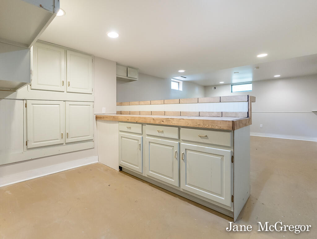 1305 Poulson Road Muskegon, MI 49445 - Photo 23 of 40 1305PoulsonRd30Lores