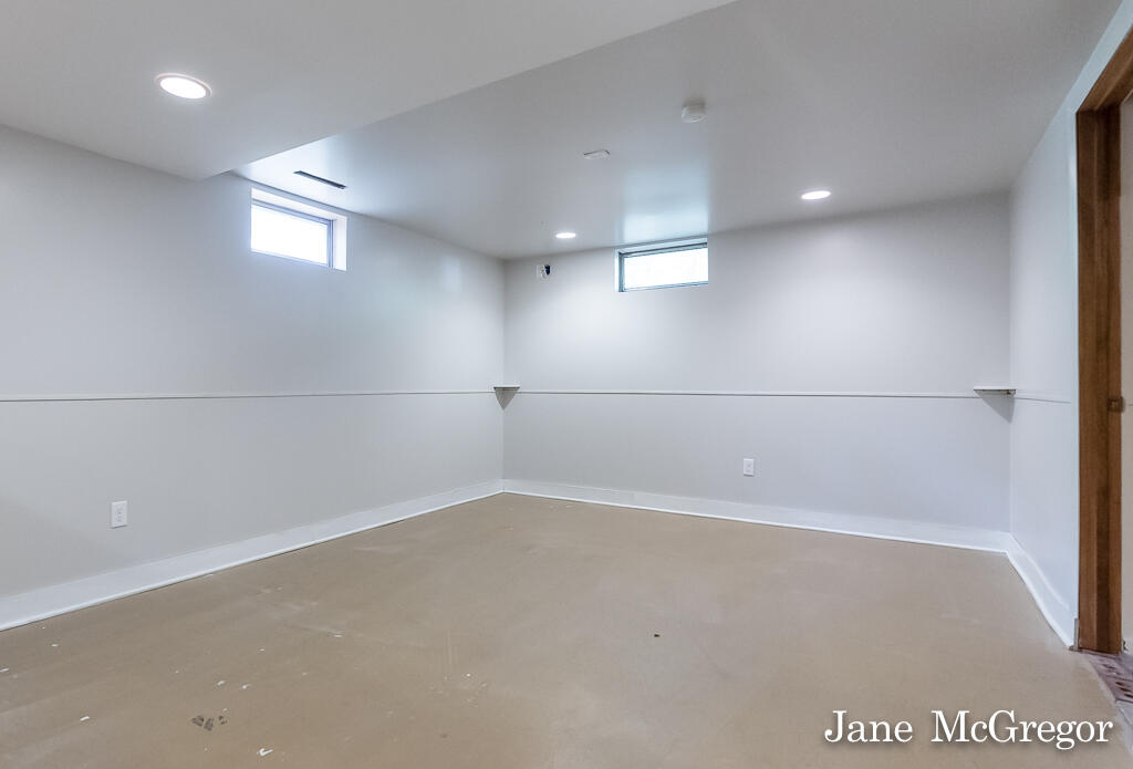 1305 Poulson Road Muskegon, MI 49445 - Photo 24 of 40 1305PoulsonRd31Lores