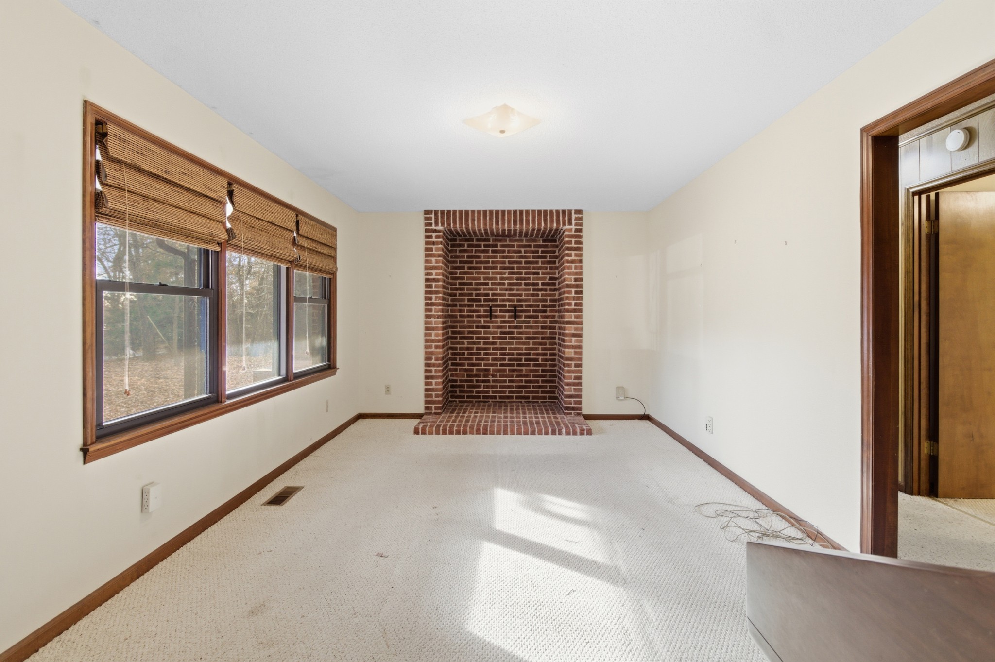 139 Magnolia Lane Normandy, TN 37360 - Photo 3 of 17