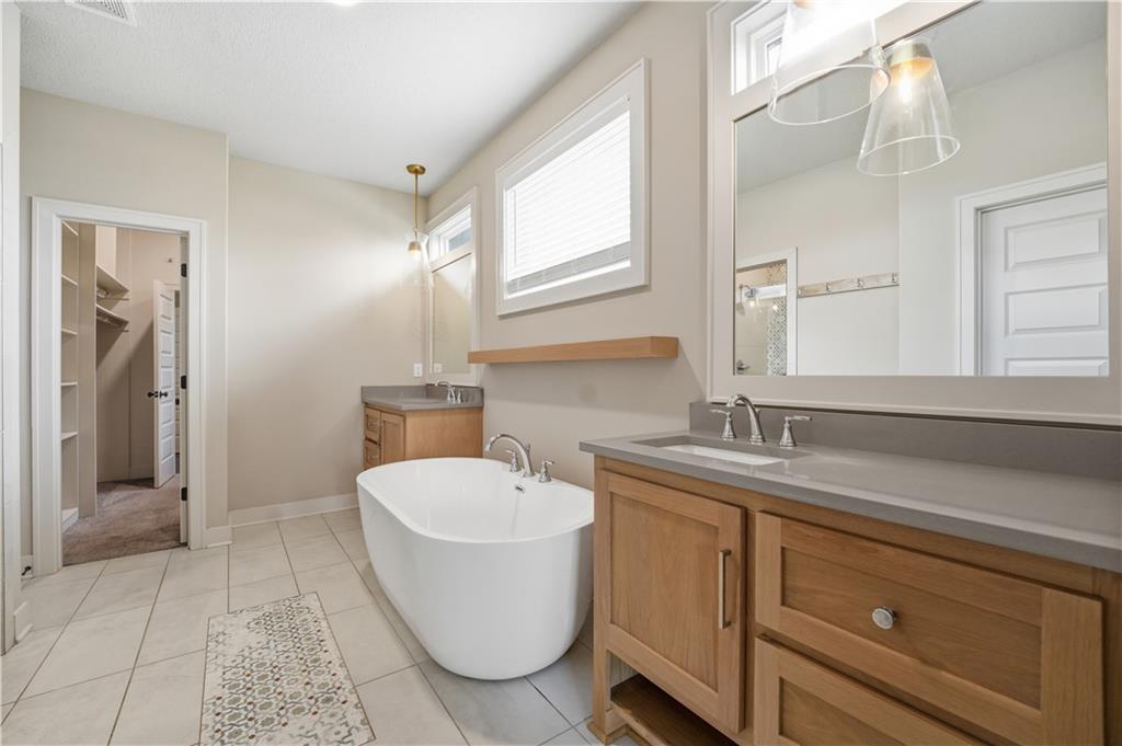 1712 Southwest 27th Street Lee's Summit, MO 64082 - Photo 24 of 54