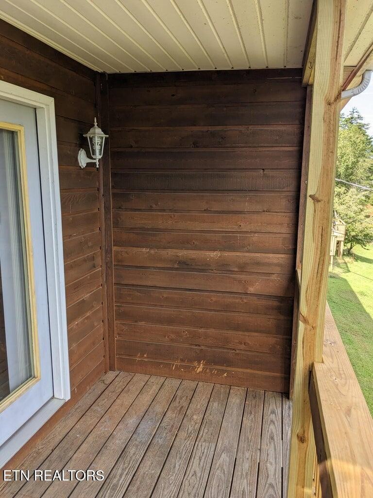 2482 Elk Way Newport, TN 37821 - Photo 27 of 59