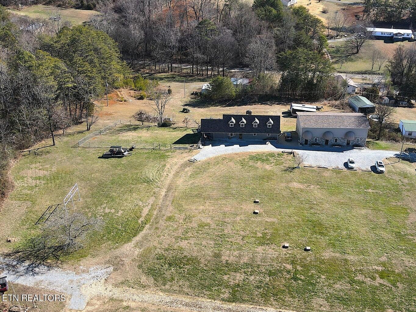 2482 Elk Way Newport, TN 37821 - Photo 6 of 59