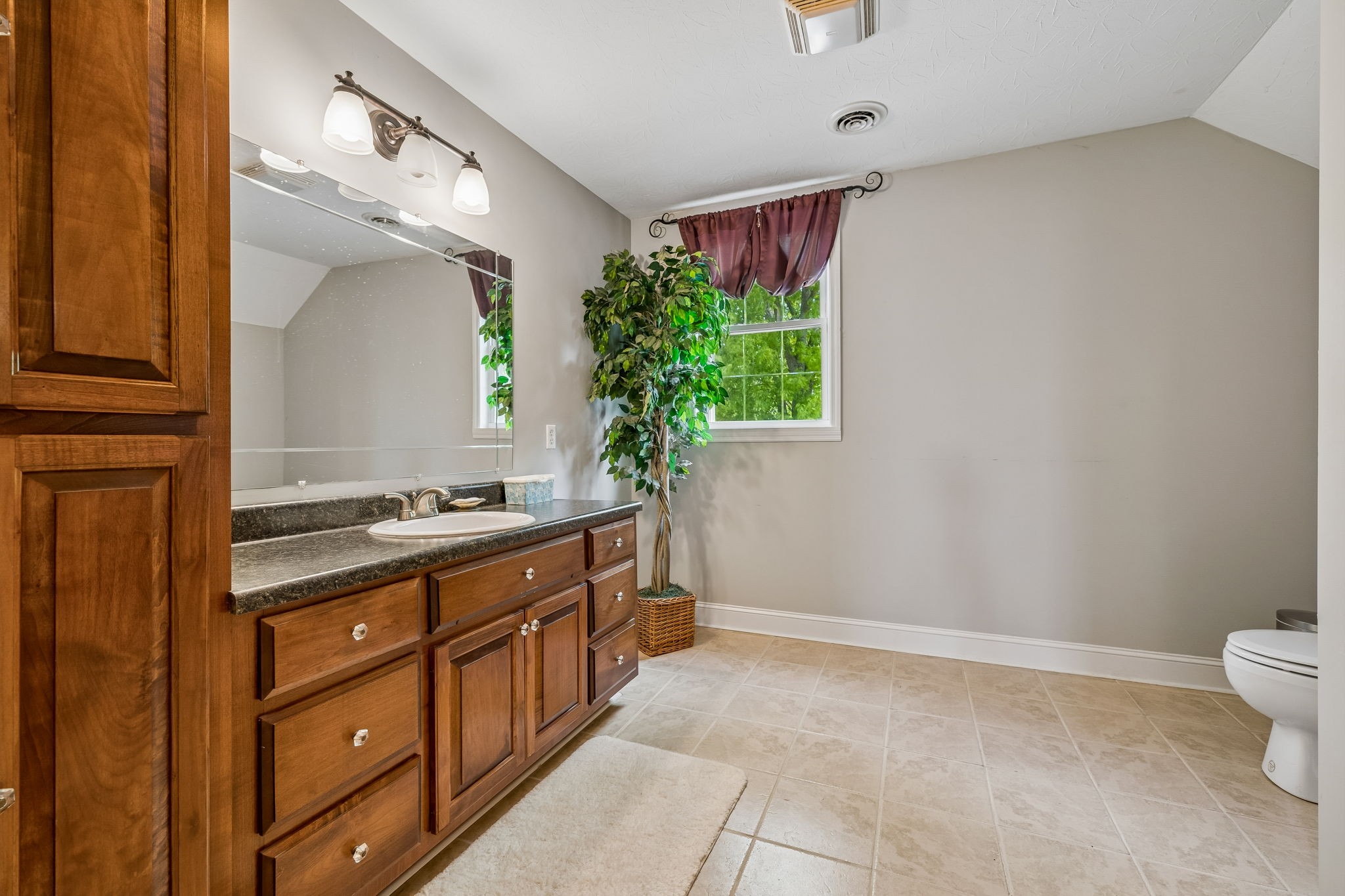 1709 Holland Road Lafayette, TN 37083 - Photo 23 of 44