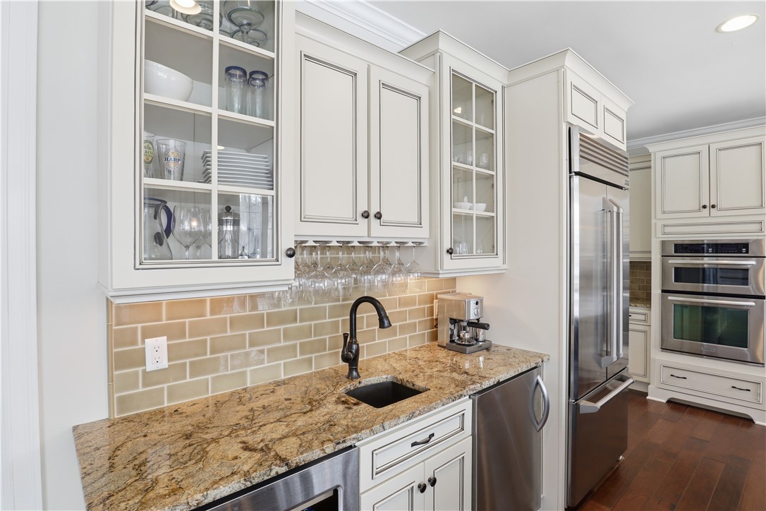 6916 Jillian Rise Victor, NY 14564 - Photo 12 of 50