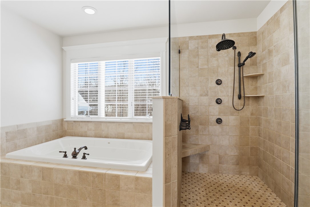 6916 Jillian Rise Victor, NY 14564 - Photo 29 of 50