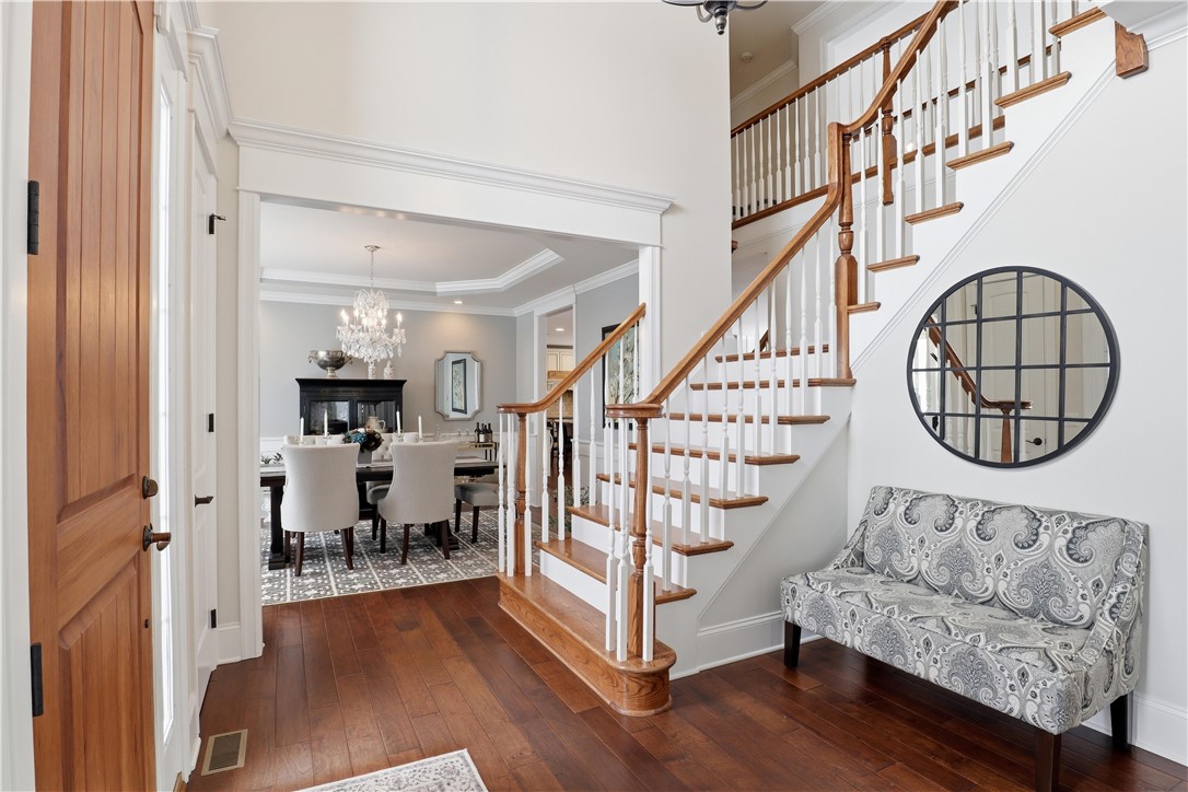 6916 Jillian Rise Victor, NY 14564 - Photo 4 of 50