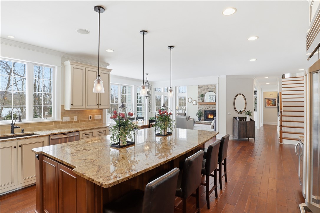 6916 Jillian Rise Victor, NY 14564 - Photo 8 of 50