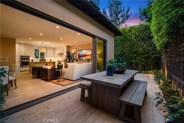 $2,450,000 | 166 Villa Ridge, Irvine, CA 92602