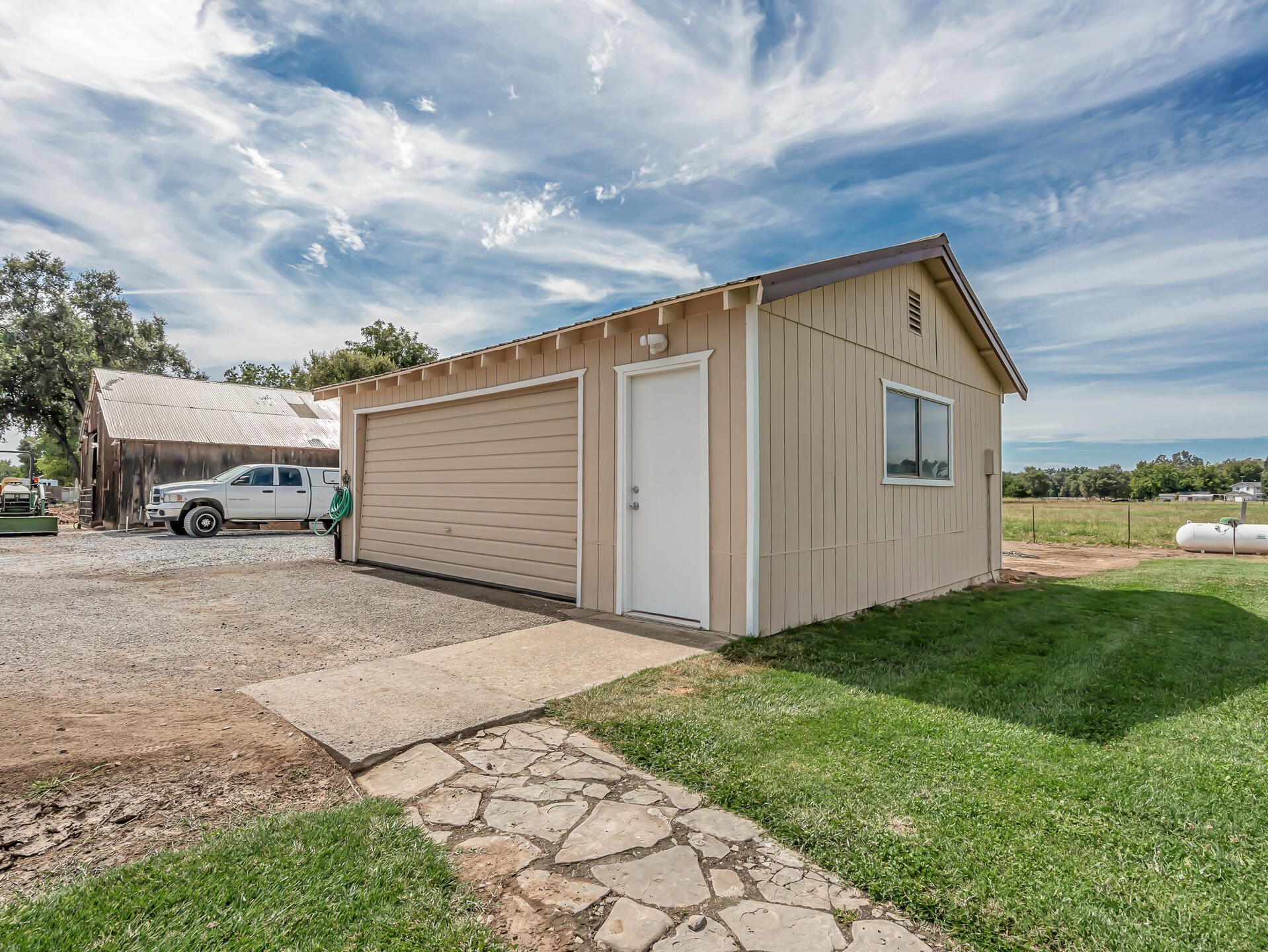 5890DeschutesRoad-1