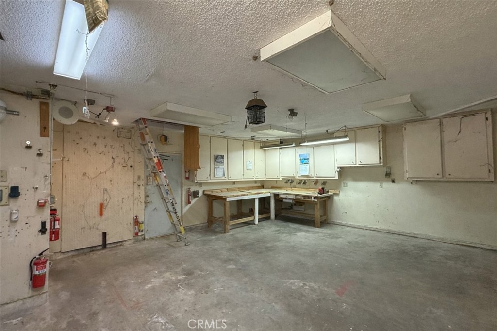 6940 Keating Drive Riverside, CA 92503 - Photo 11 of 13