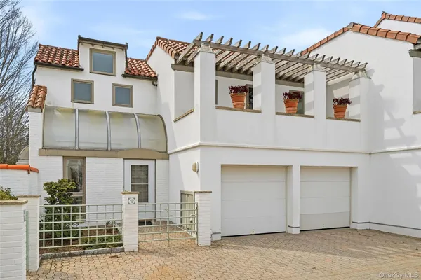 $1,480,000 | 13 Kassel Court, Mamaroneck, NY 10543