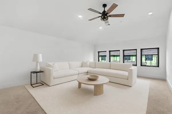 $1,589,900 | 811 Woodstock Street, Bellaire, TX 77401